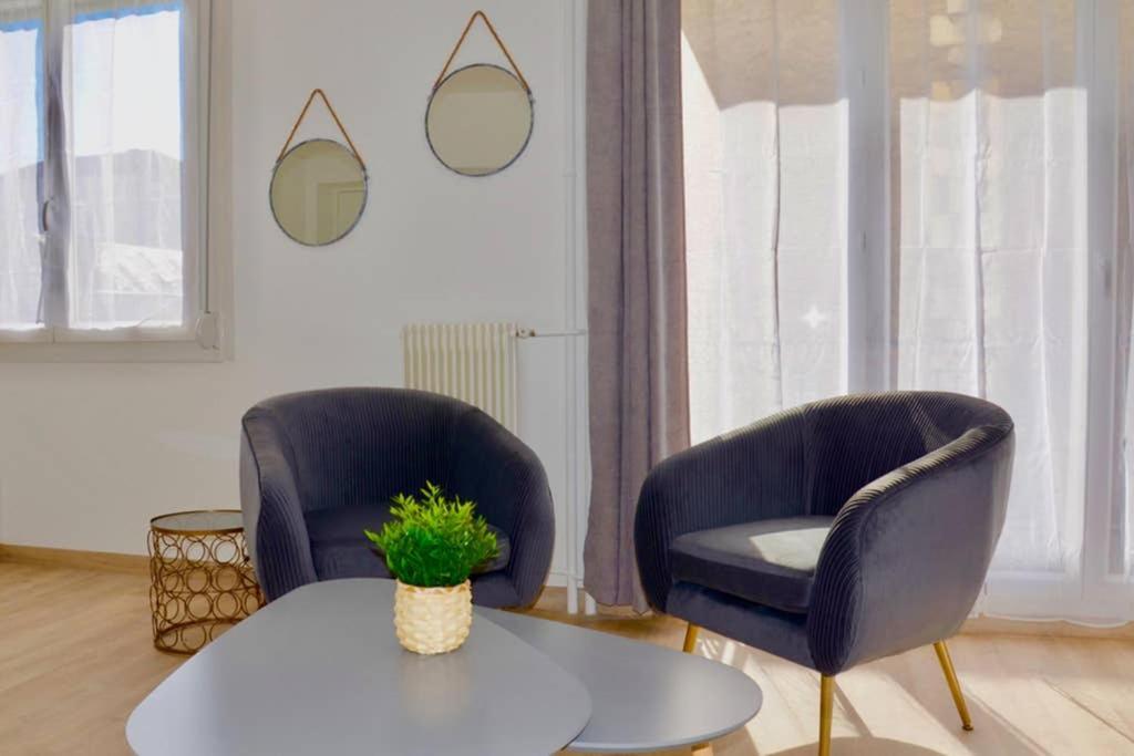 Dolmen Adrien 5 Apartment Tours Exterior photo