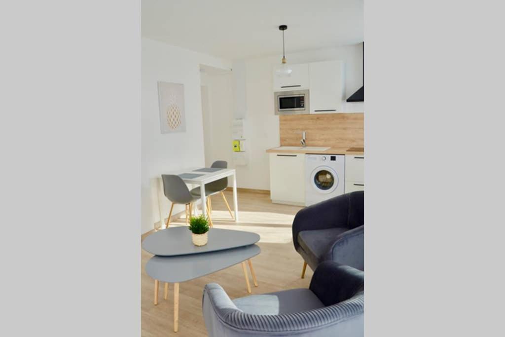 Dolmen Adrien 5 Apartment Tours Exterior photo