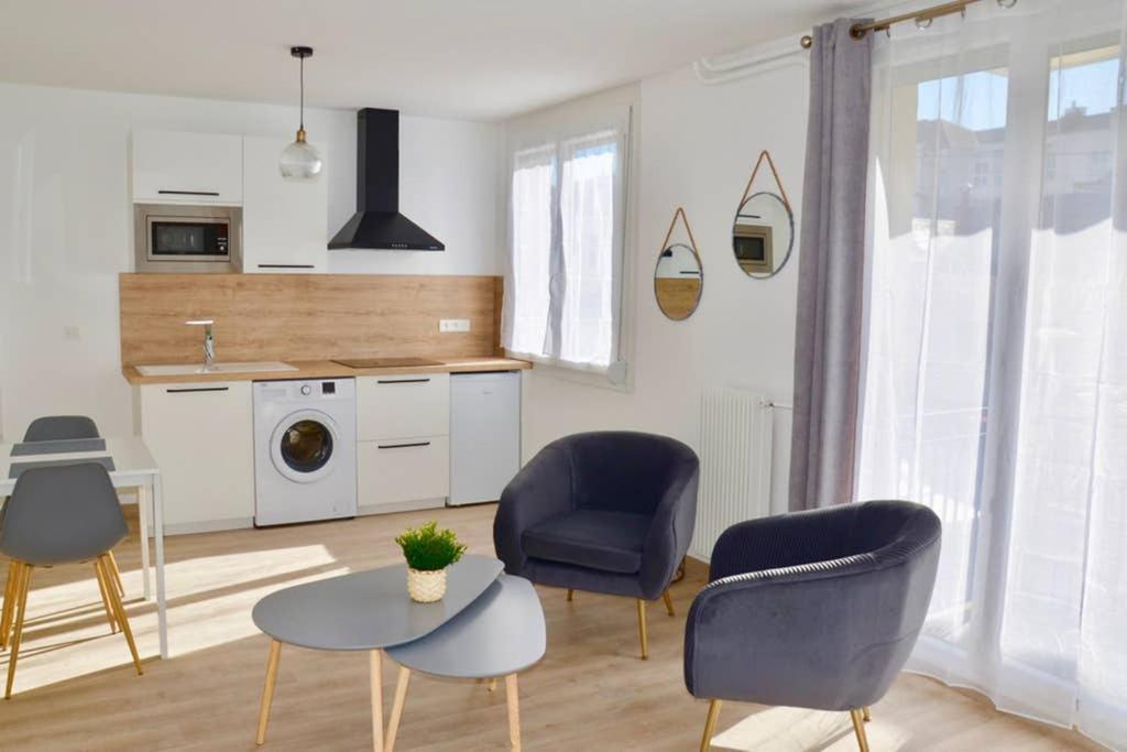 Dolmen Adrien 5 Apartment Tours Exterior photo